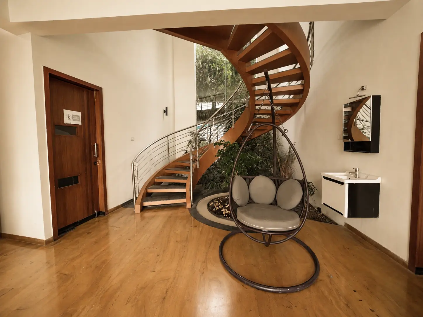 7BHK Villa (Whole) room image 2