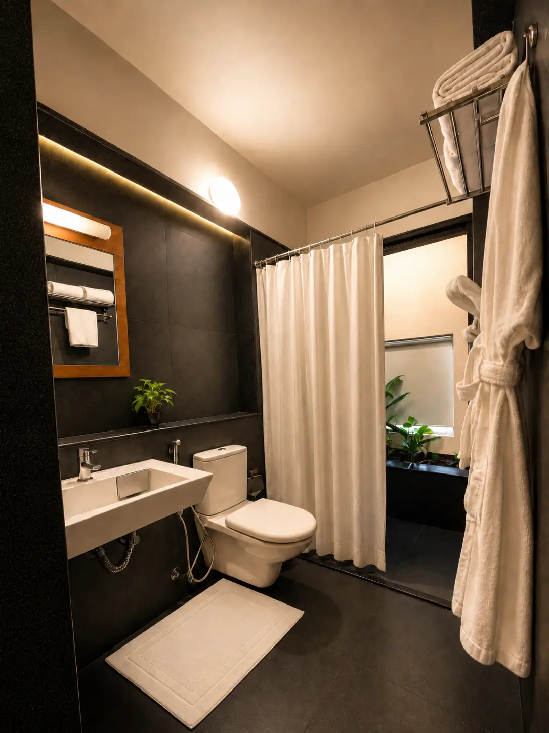 Deluxe Room  (Vineyard+Lake View) room image 4
